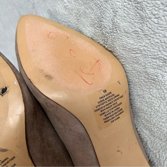 Express Vegan Faux Suede Pointed Toe High Heel Ankle Bootie Boots Sz 10 - Picture 7 of 14